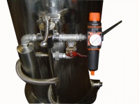 Embutideira Pneumtica 160LTS, inox, 2 sadas, controle da pressão (regulador).