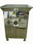 Picador de Carnes B106 C, carenagem em ao inox AISI 304.
